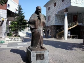 콜카타의 성녀 마더 데레사_photo by Mister No_at the Mother Teresa Memorial House in Skopje_North Macedonia.jpg
